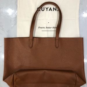 Cuyana classic leather tote